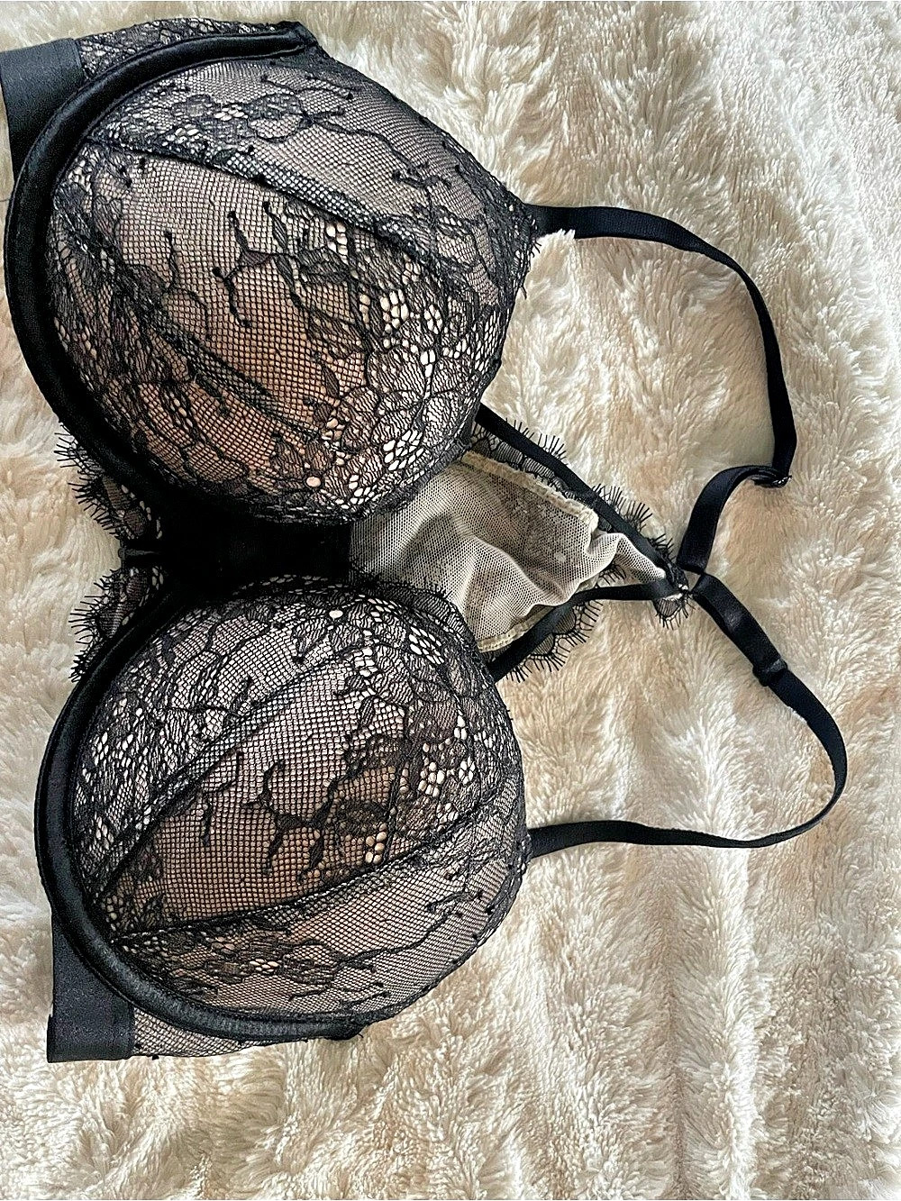 Victoria's Secret Bombshell Add-2-Cups Push-Up Bra Black 34C